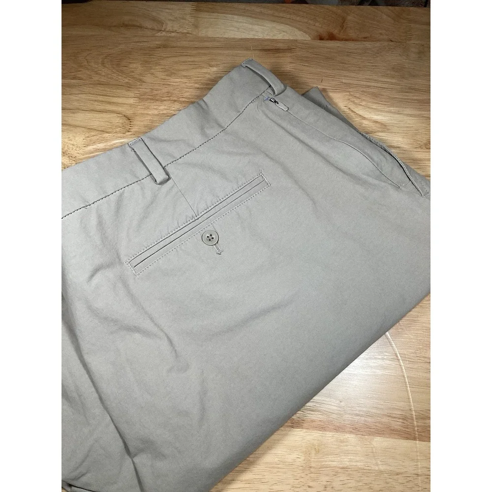 Men's Vineyard Vines On The Go Big & Tall Shorts Khaki 46 B OTG Performance